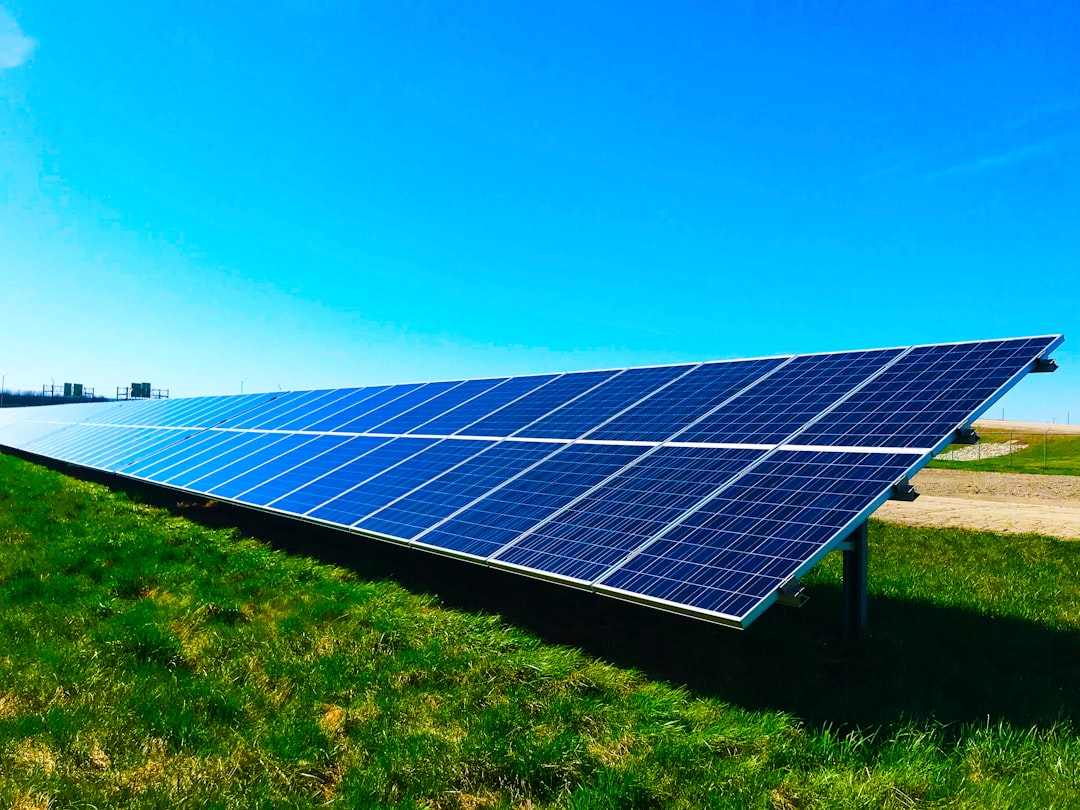 brand-02 blue-solar-panel-wvusc5m-tm8